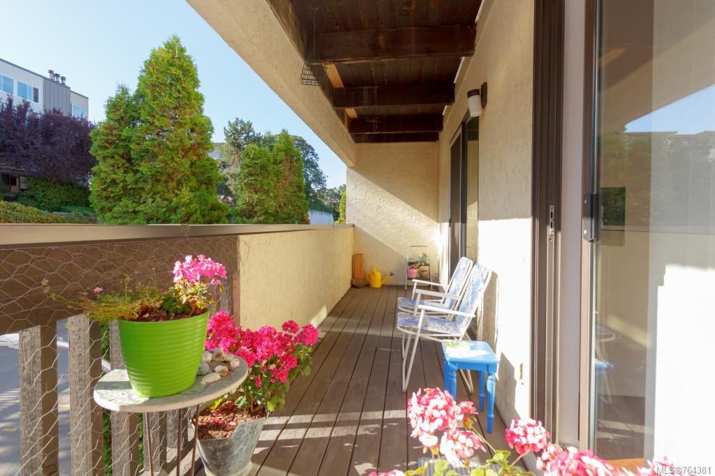 308-3277 Glasgow Ave, Saanich