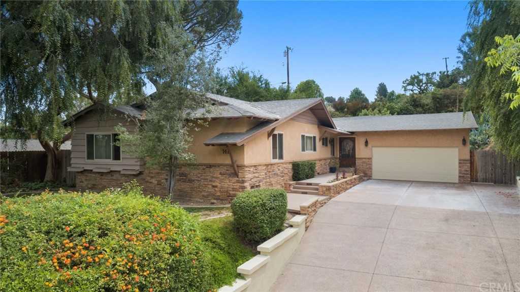 1418 Longview Drive