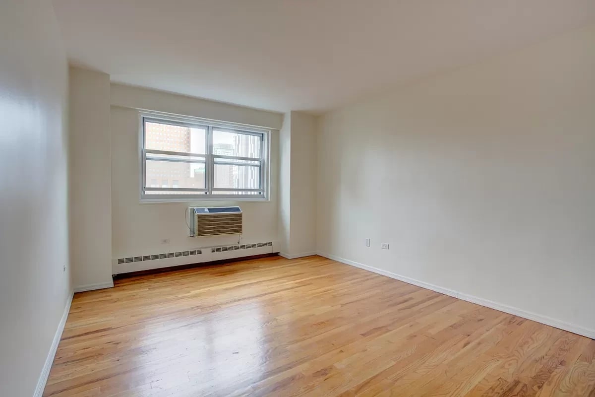 191 Willoughby St Unit: 16N