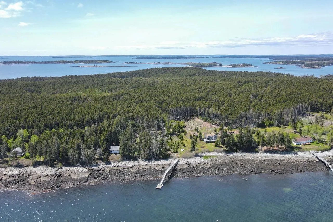 New Listing! Hupper Island, St. George, ME 04860 – $725,000