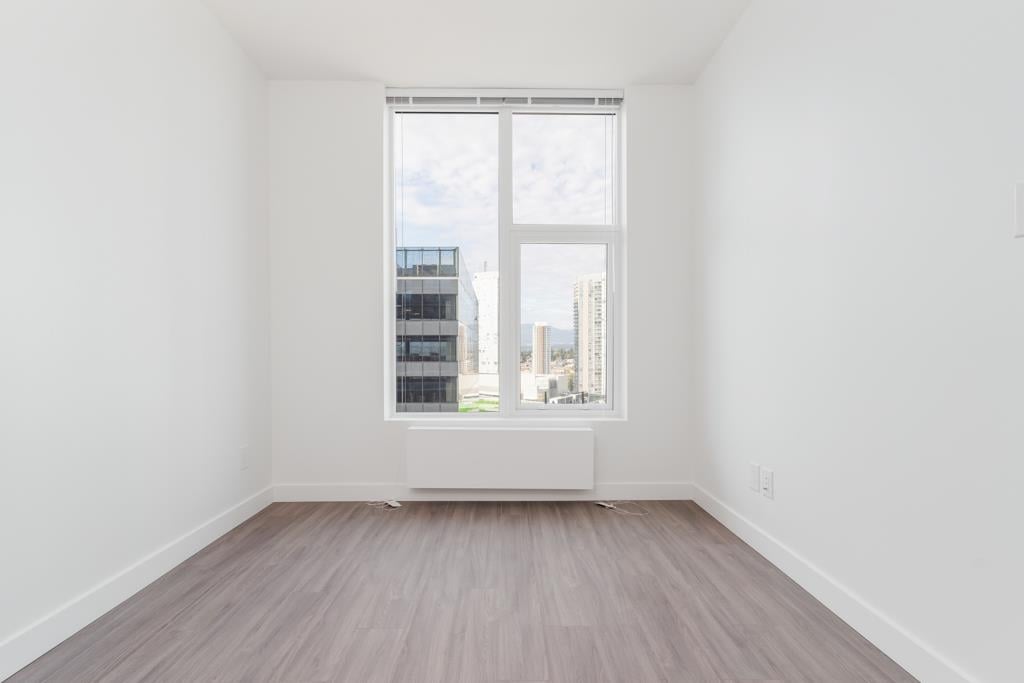 2209-13615 Fraser Hwy