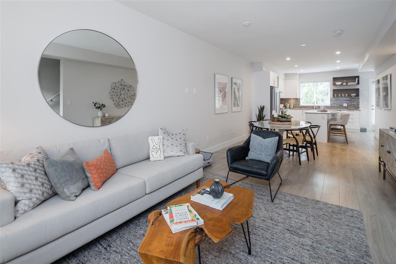 23-70 Seaview Dr