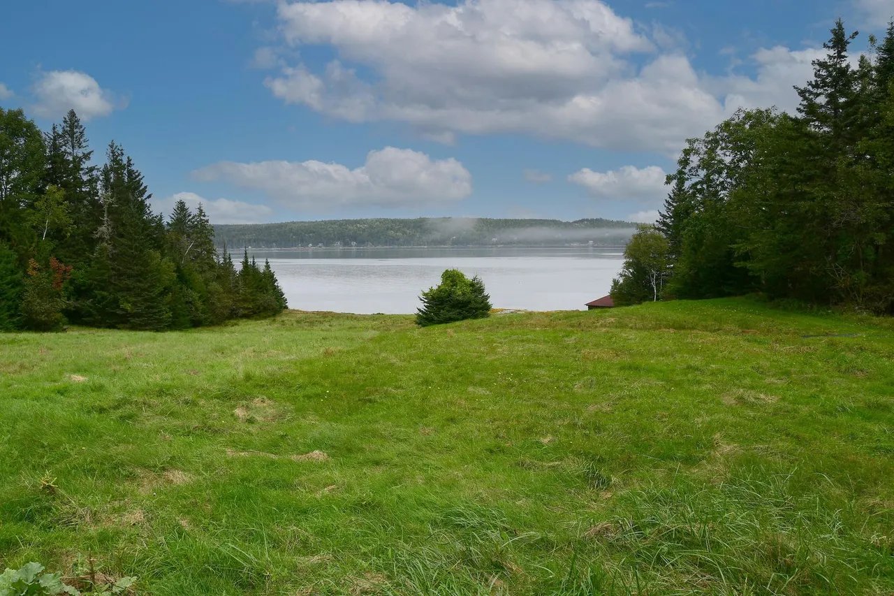 Home for Sale – 40 Lois Lane, Deer Isle, ME – $1,350,000