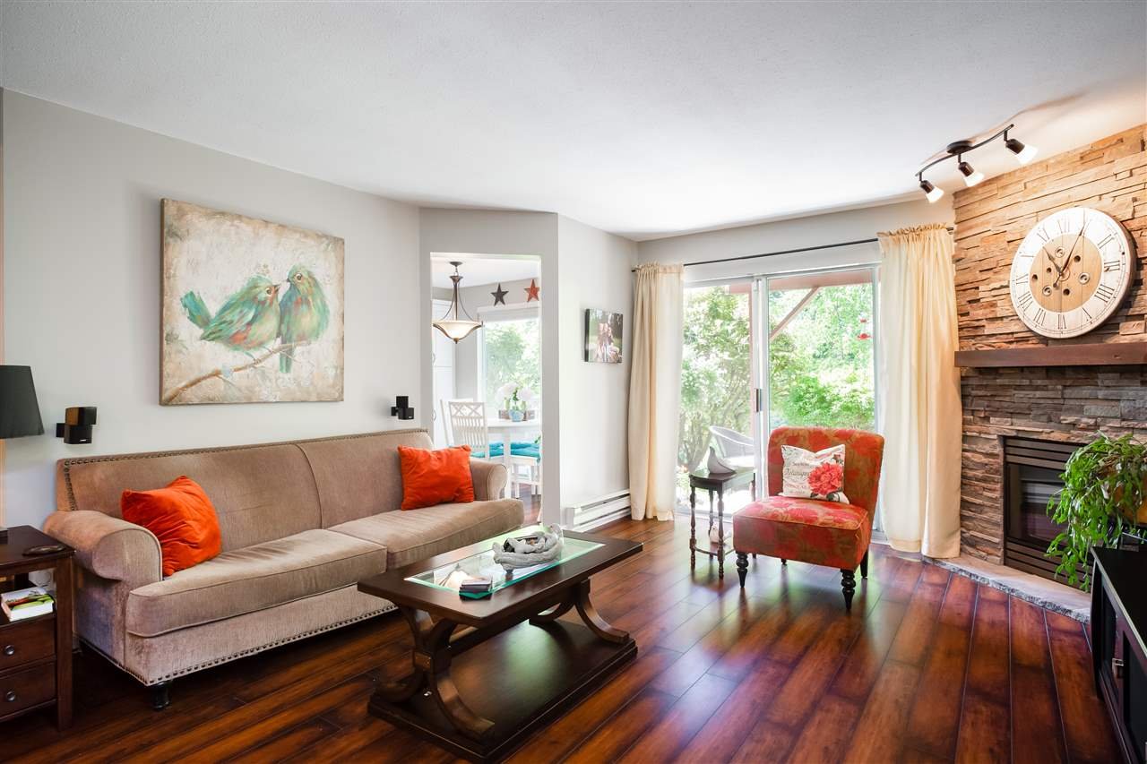 22-103 Parkside Dr