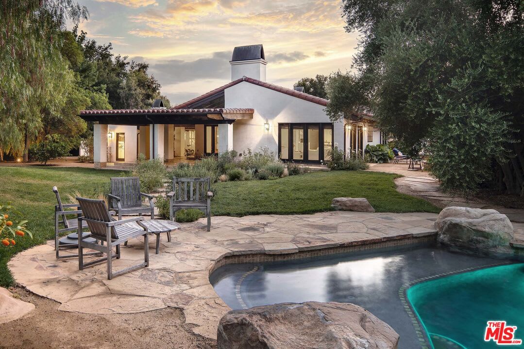 2251 Cold Canyon Rd