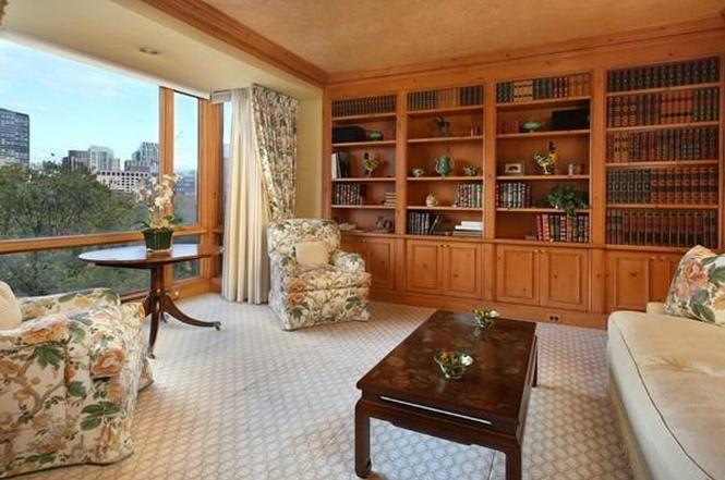 2 Commonwealth Ave #8B