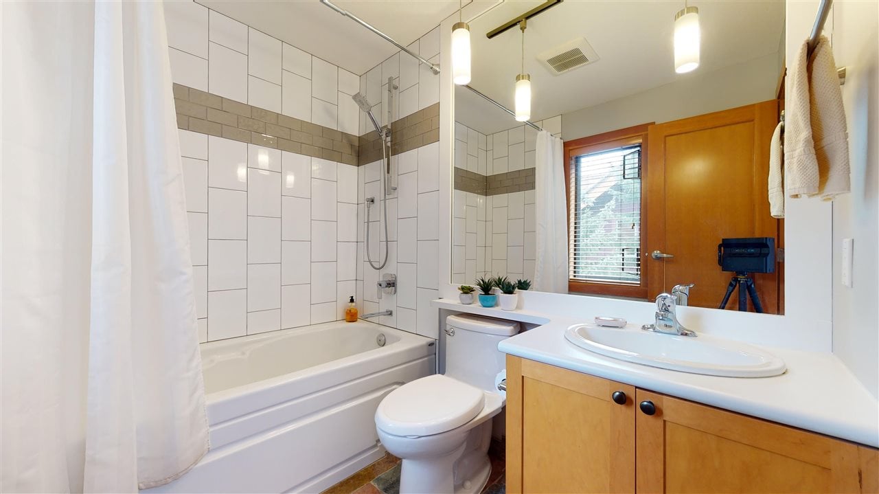 4602 Montebello Pl