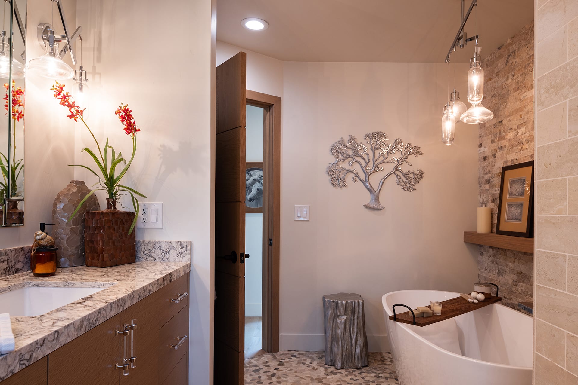 Stunning Contemporary on Spyglass - 1098 Spyglass Woods Dr