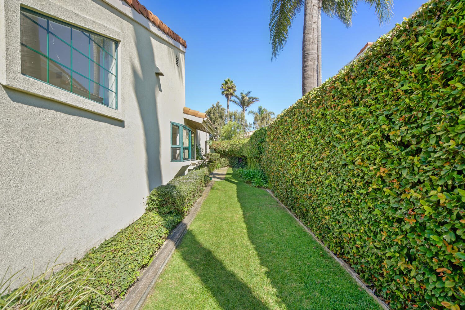 2990 Windward Way