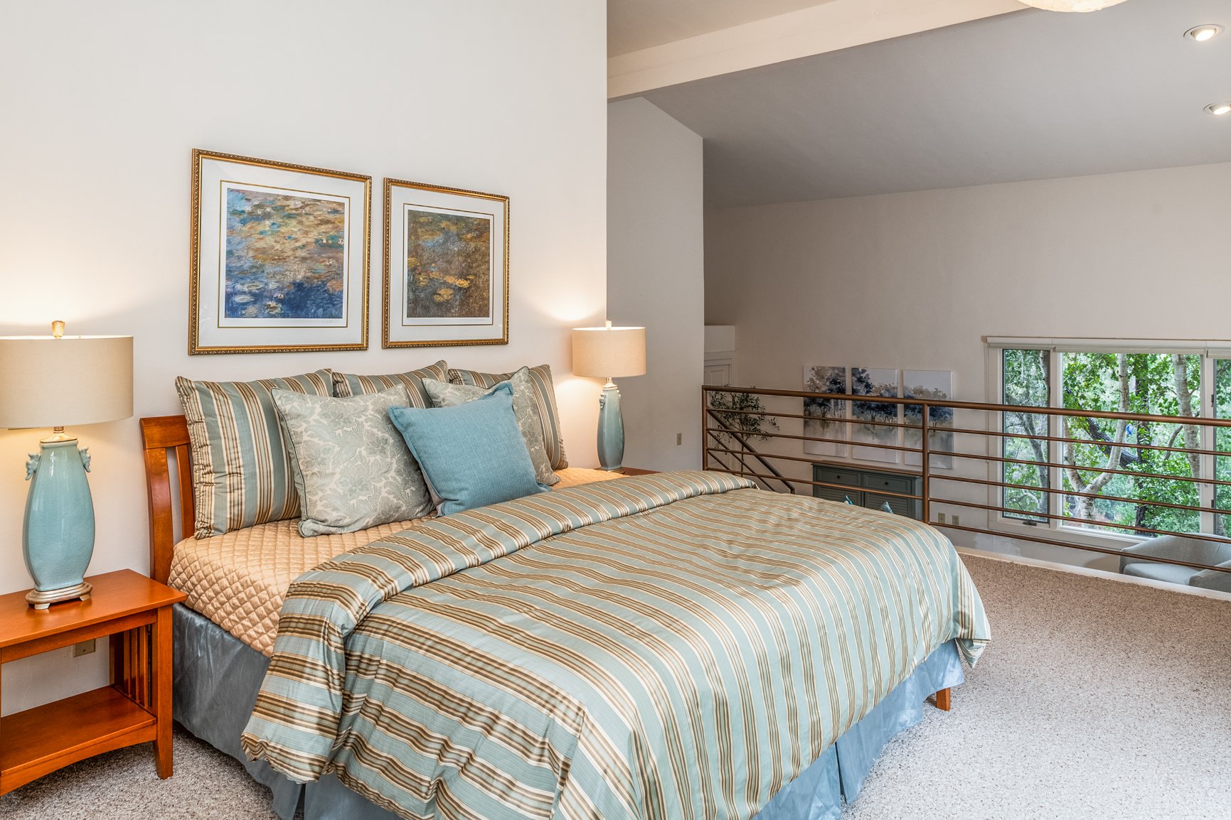 25460 Loma Robles