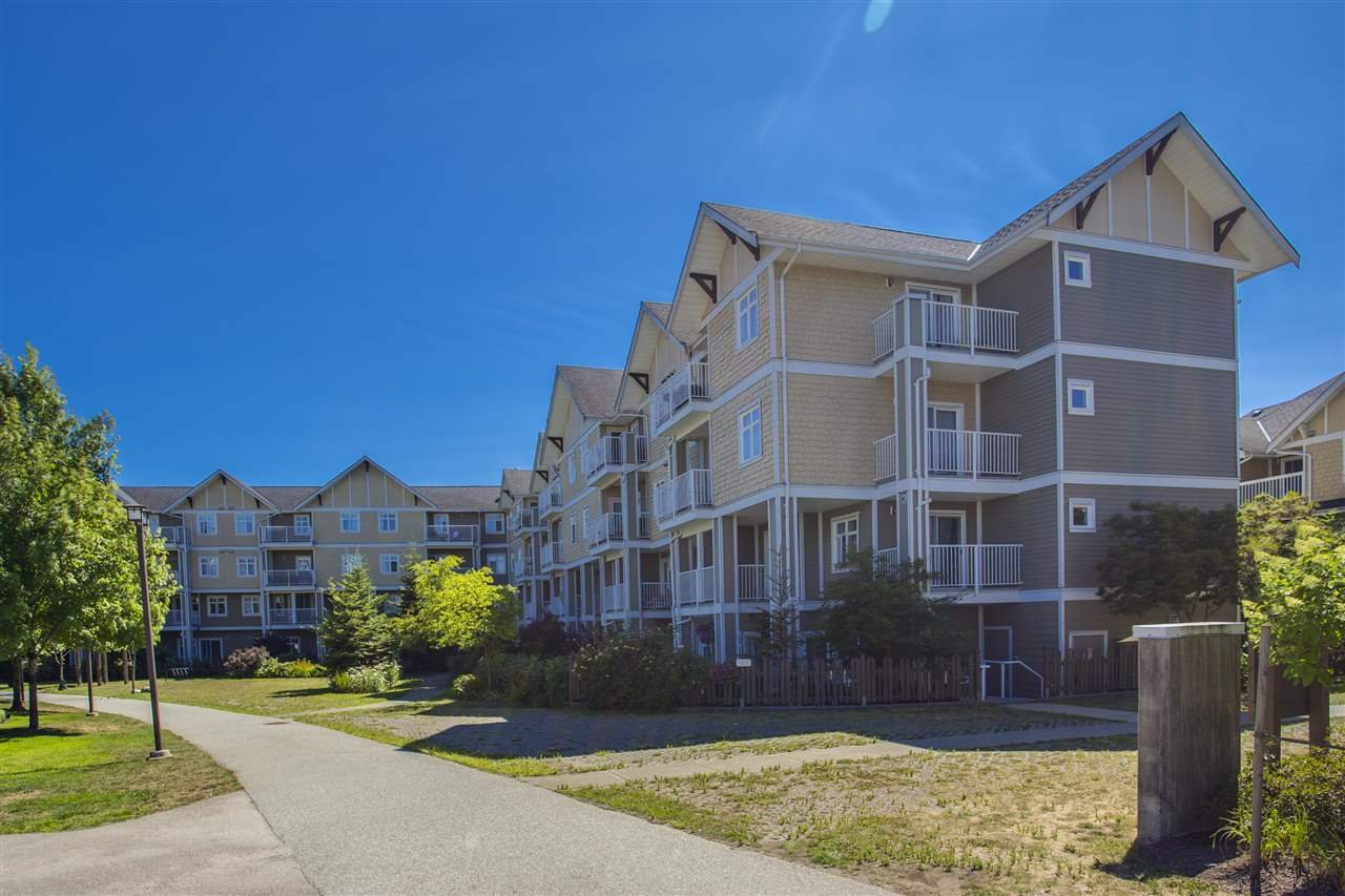98-7388 Macpherson Ave