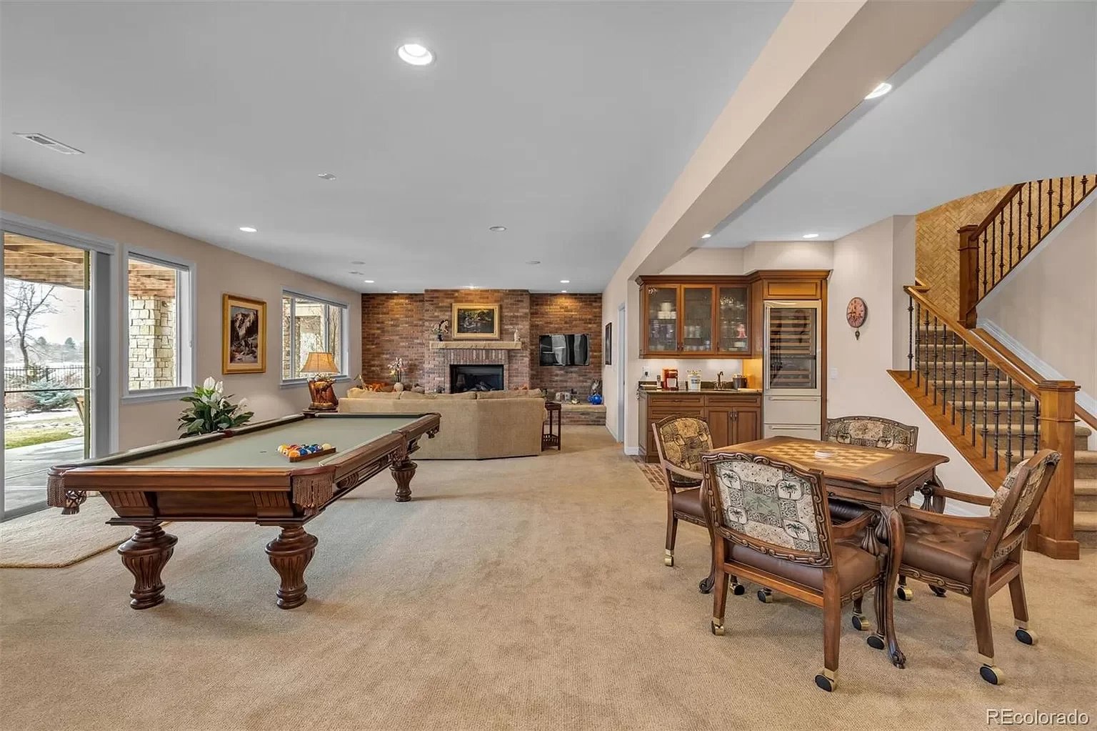 6010 S Race Court
