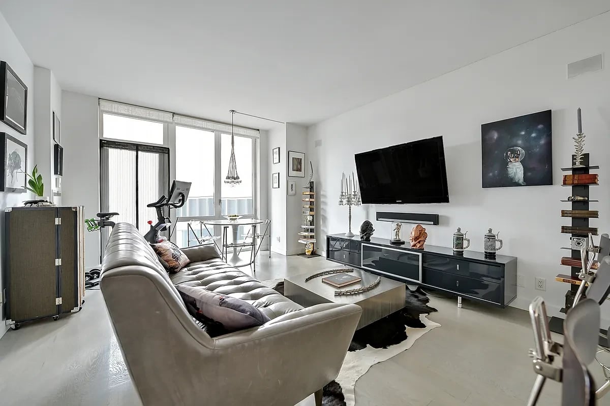 34 N 7th St APT 8J