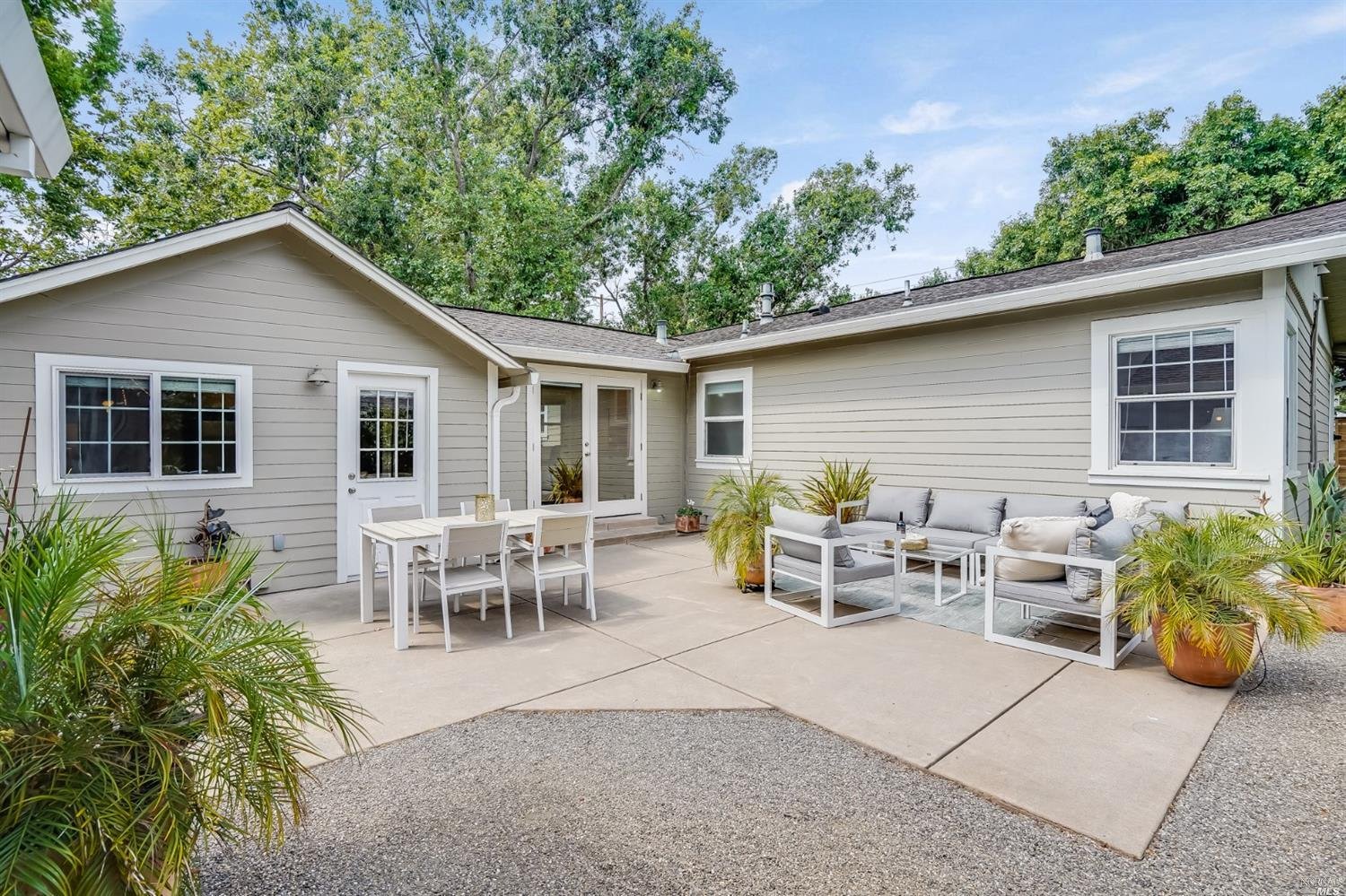 Hartson, Napa