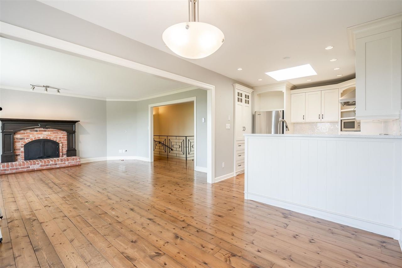 13518 56 Ave