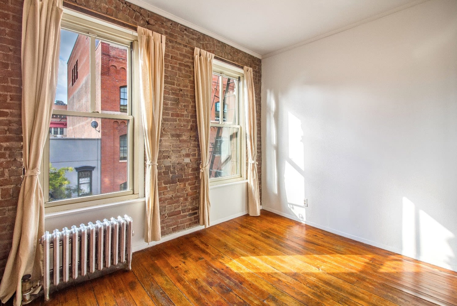 308 Mott St, Unit 4E