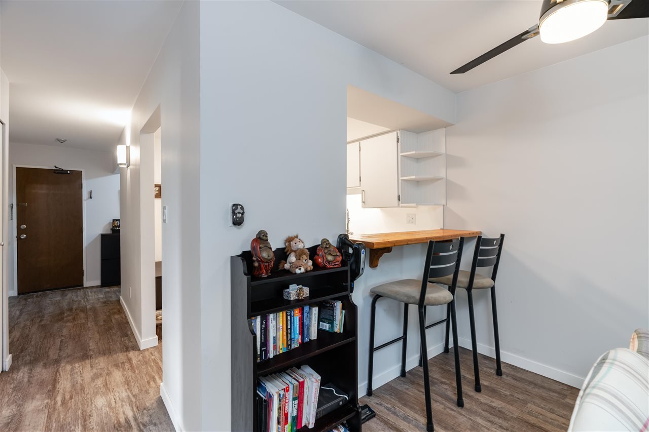 210-5294 204 St