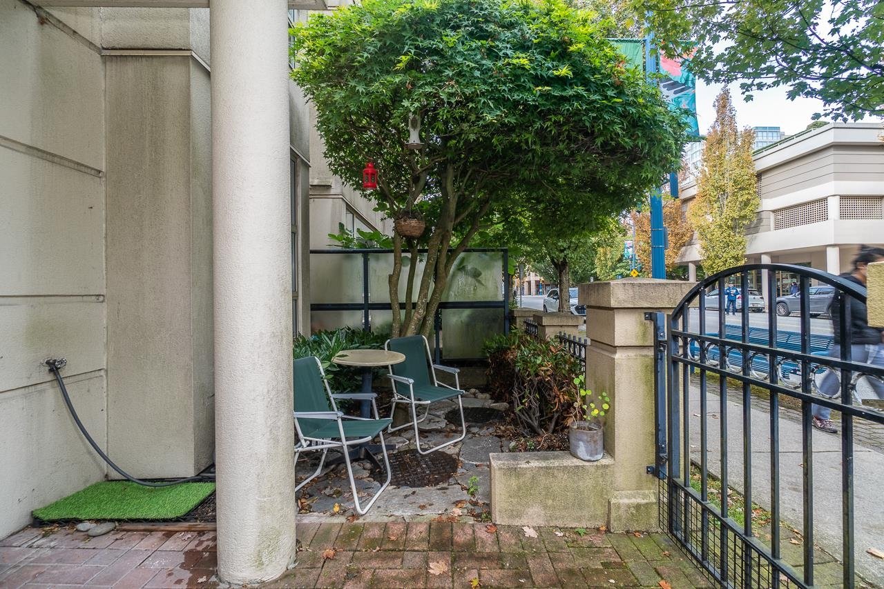 8266 Saba Rd