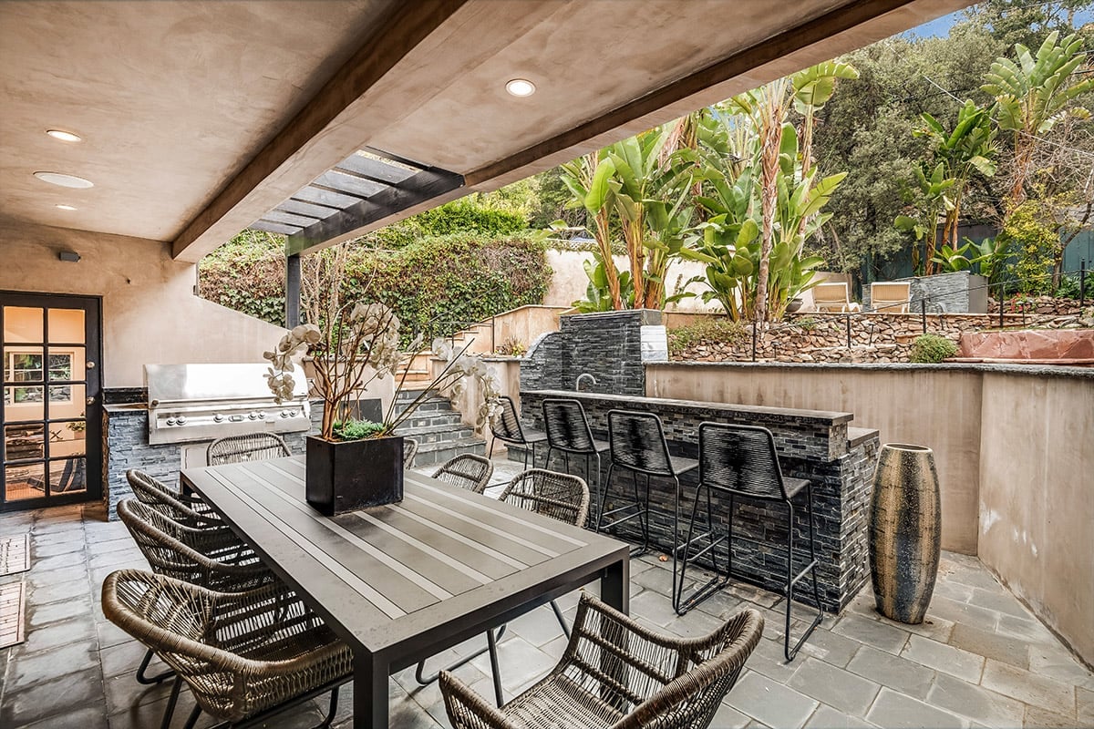 1600 Benedict Canyon Dr