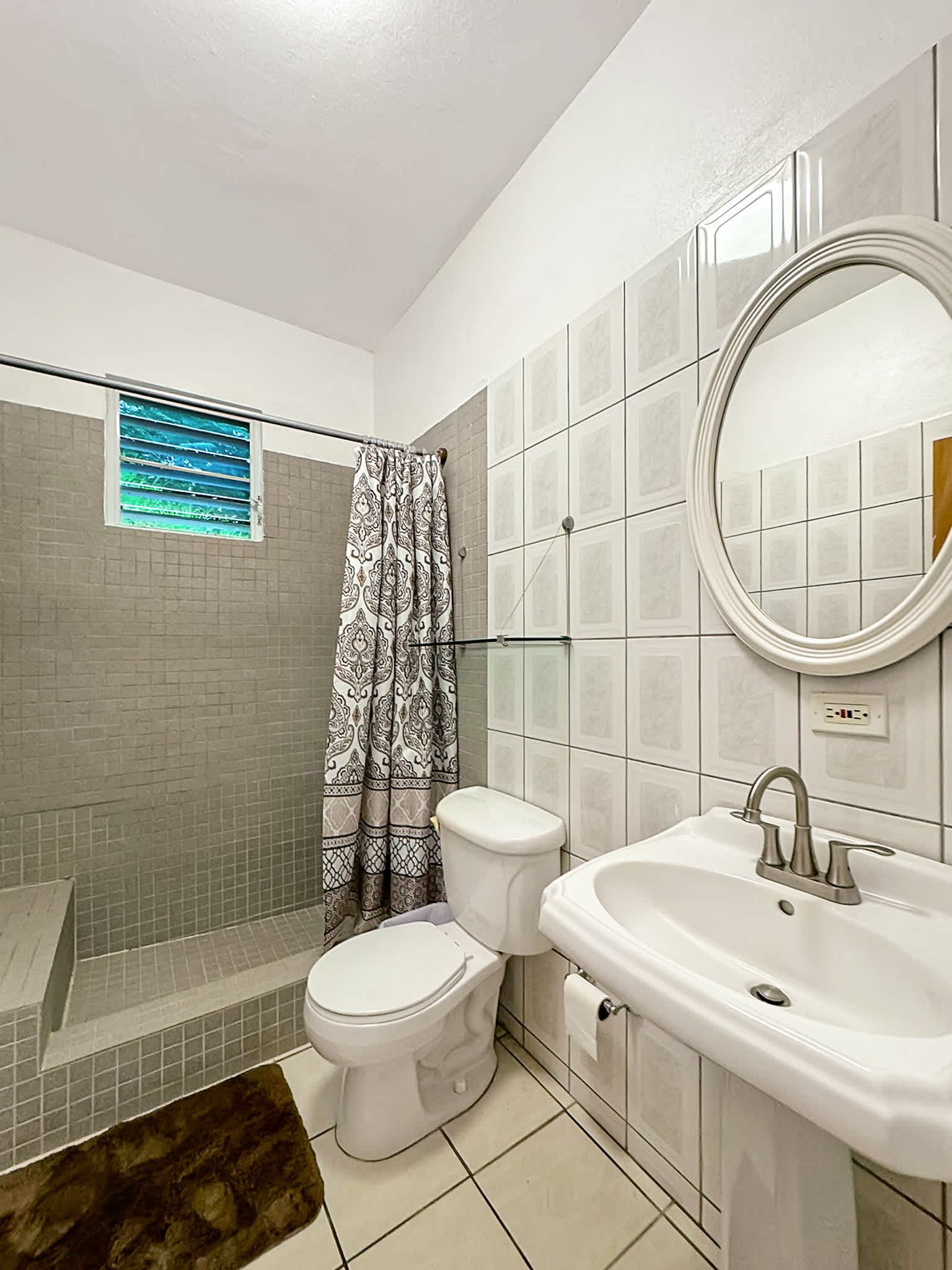 847 Sea Cows Bay 2 Bedroom Apartment