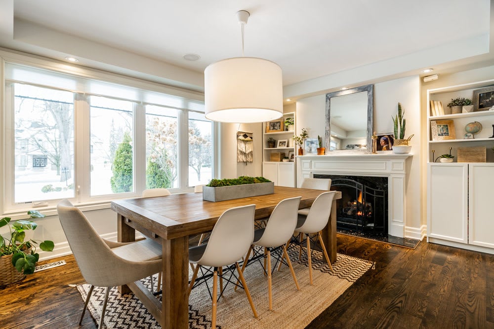 2449 Mississauga Rd 