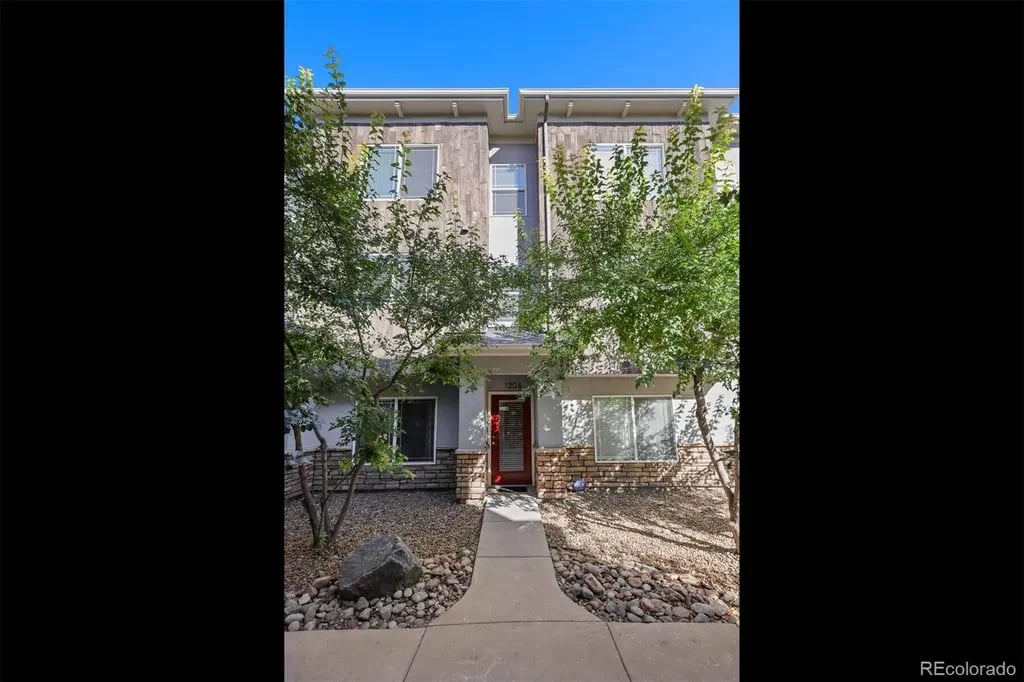 9300 E Florida Ave, #1306