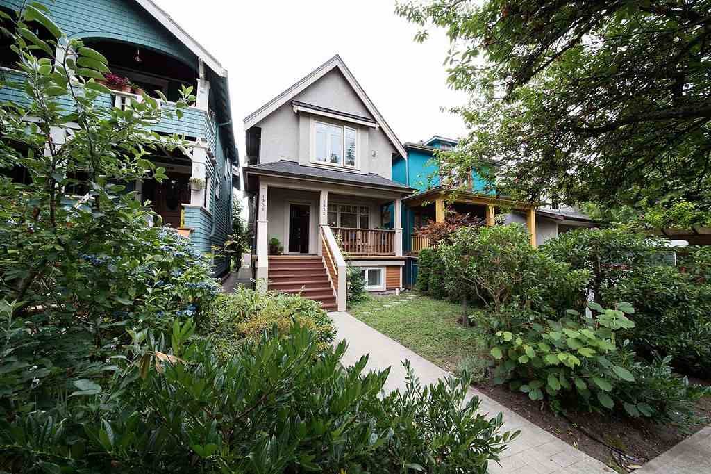 1932 Charles Street, Vancouver