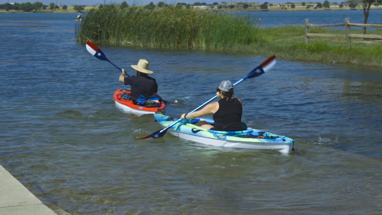 Lake Pflugerville, Oasis, Lake Pflugerville Oasis,  scenic spot, kayaking, kayak, paddleboarding, paddleboard, picnic, picnicking, birdwatching, birds, watching, birdwatch, sunshine, sun tan