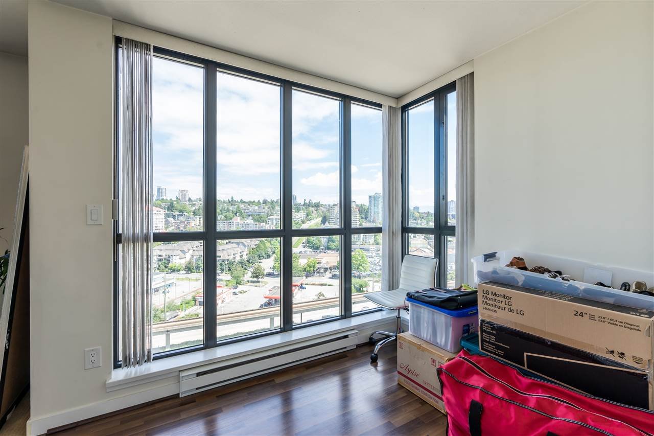 1508-1 Renaissance Square, New Westminster