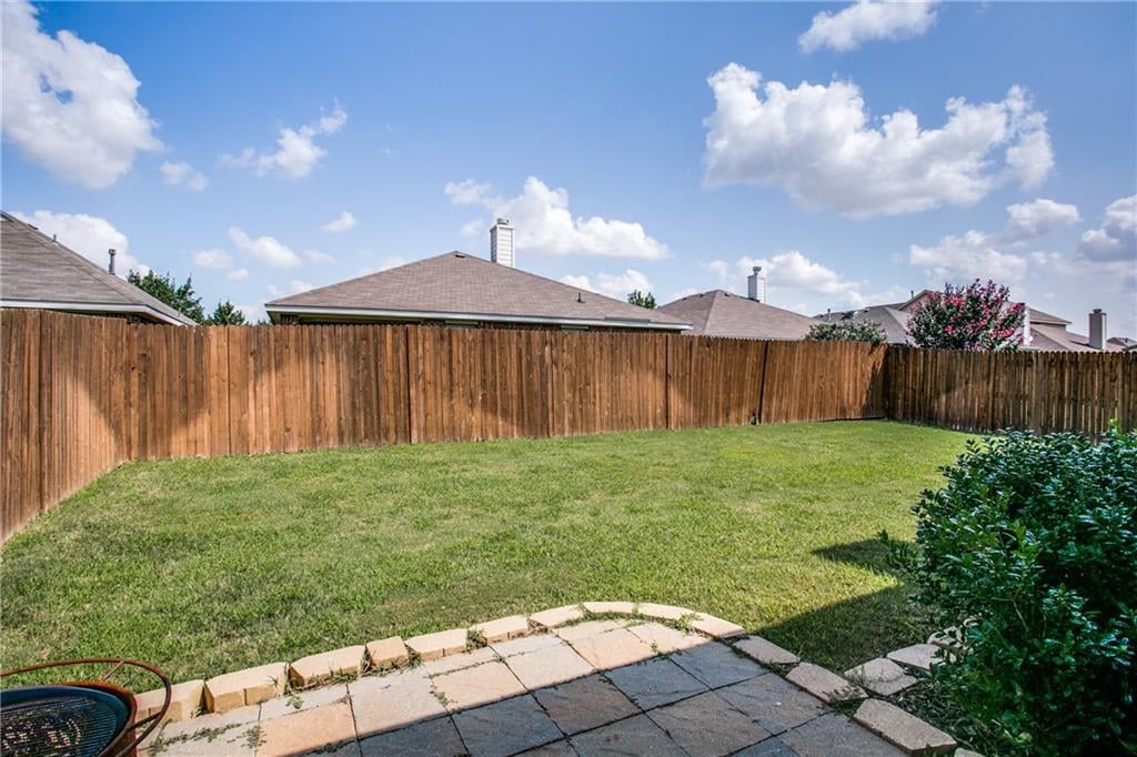 2709 Triangle Leaf Dr