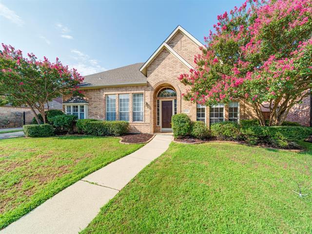 826 Muirfield Rd
