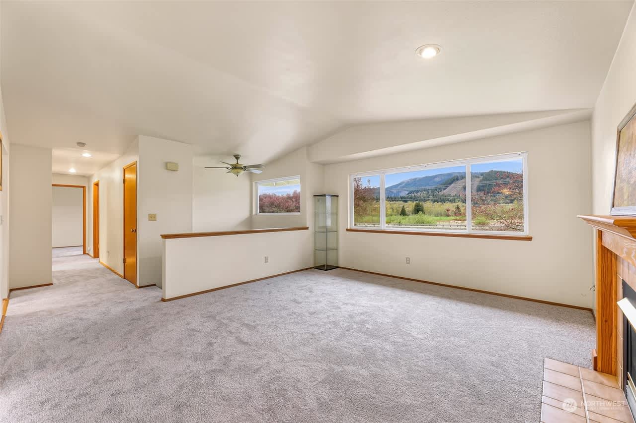 13520 State Route 530 NE