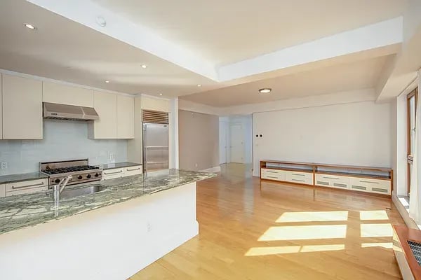 50 West 127th Street #4B