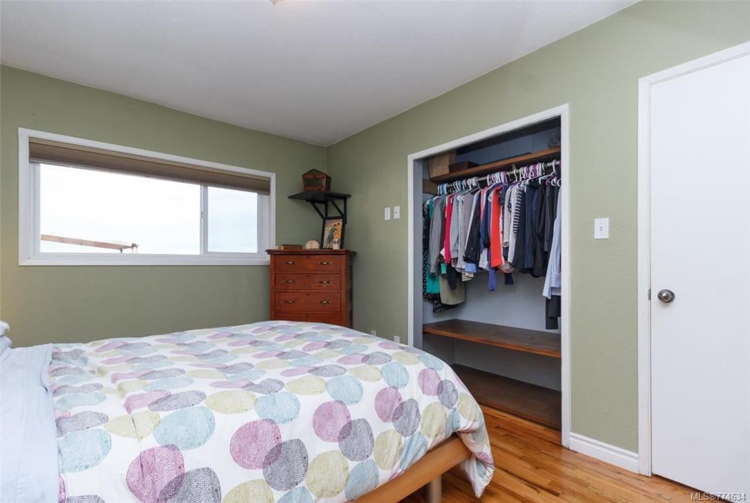 733 Porter Rd