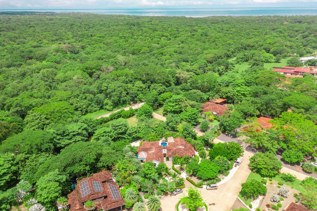 Pura Vida House | 6 bedroom 6 Bathroom Rental Juggernaut in Gated Community