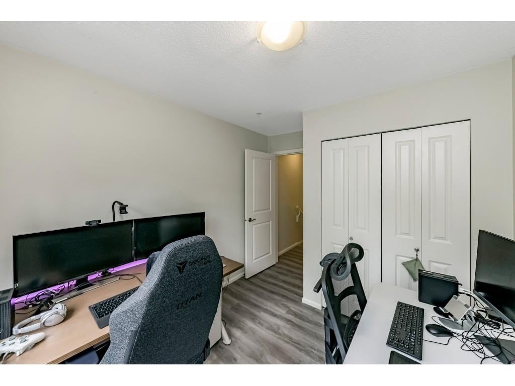 66-7088 17th Ave