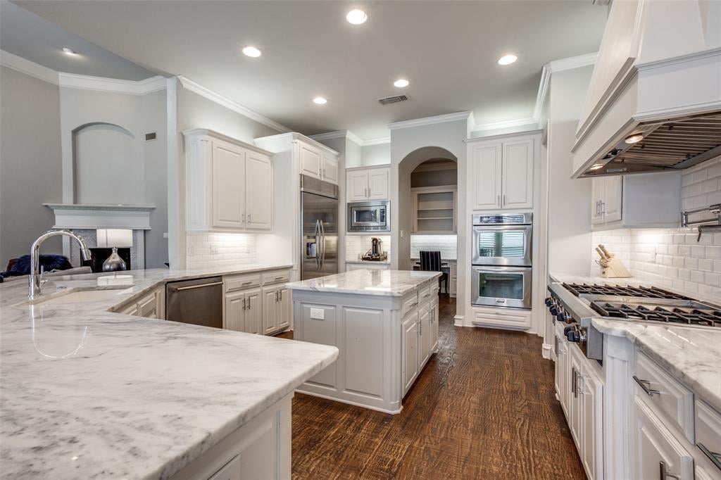2137 Kimball Hill Ct