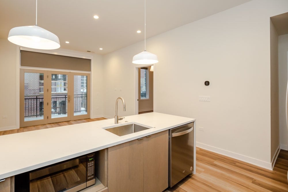 1553 N Wells St (No. 404)