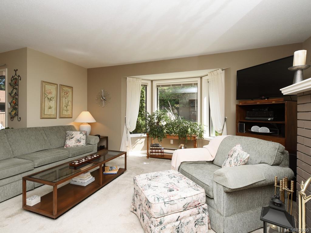 2-1096 Stoba Lane