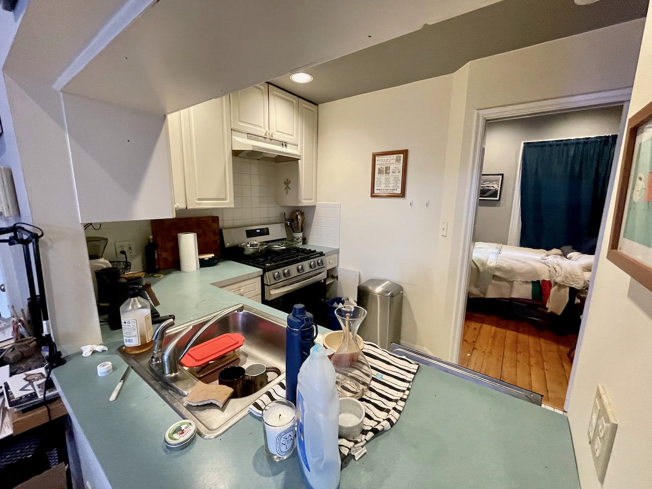 Fort Hill - 1 Bedroom 1 Bathroom w/ Common Laundry and Patio! Pets Considered! 