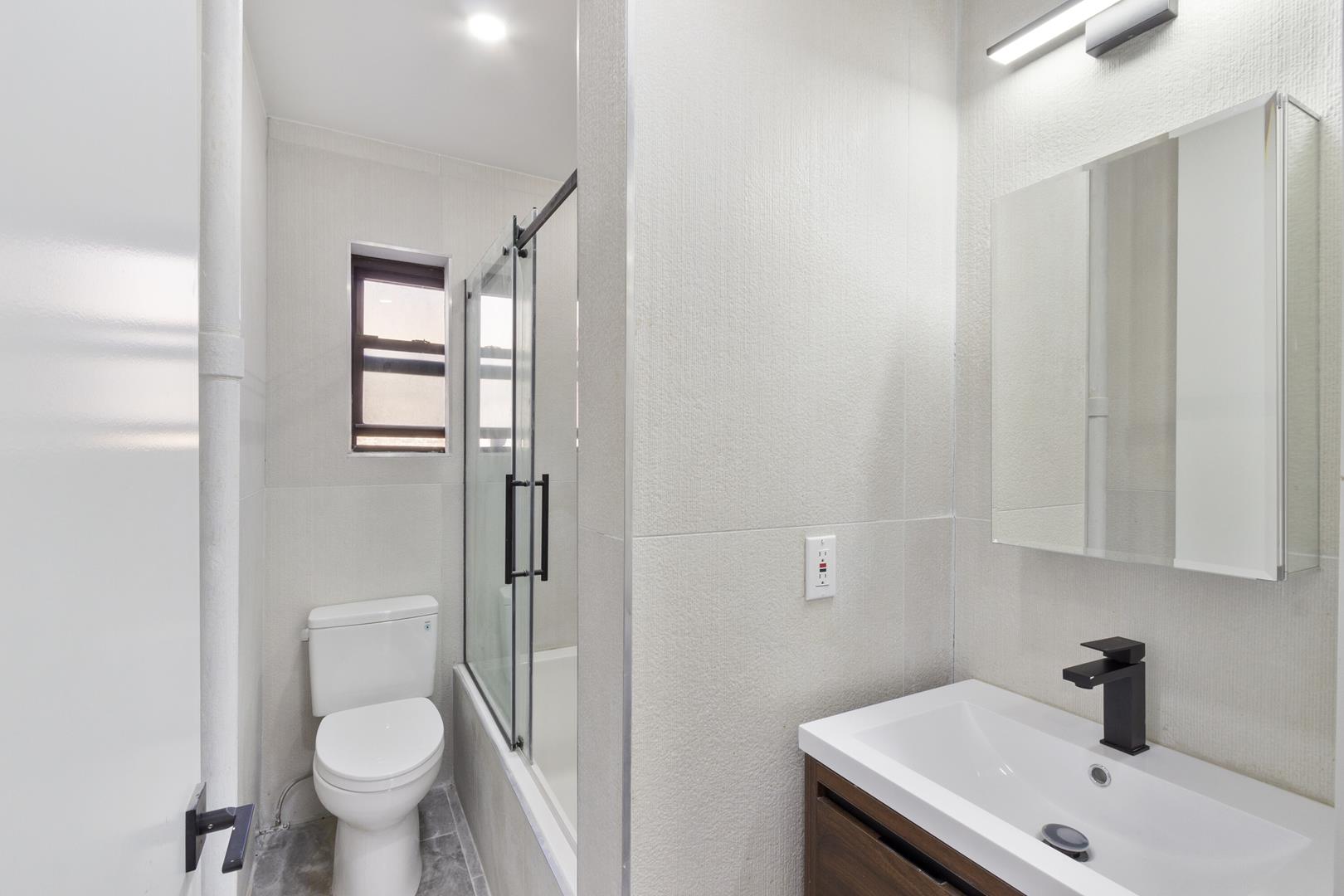 247 East 10th Street, Apt 5