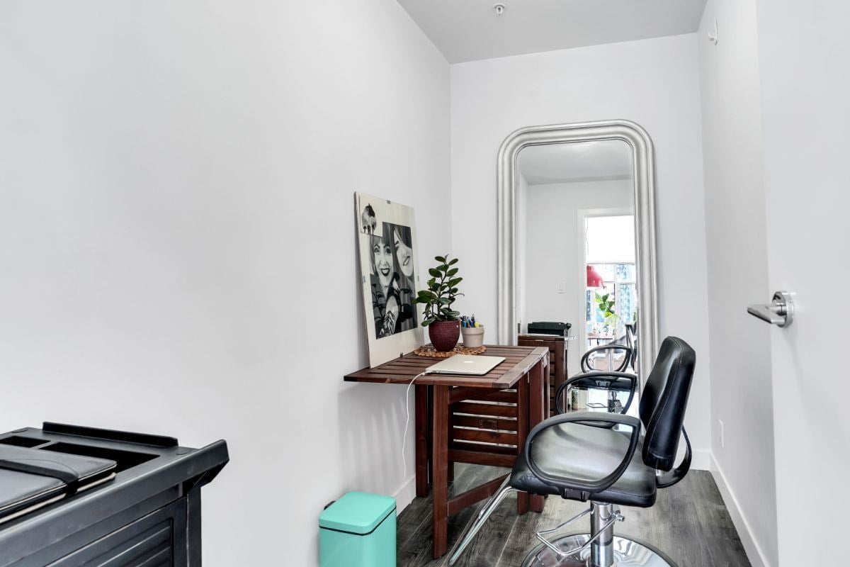 301-1050 Smithe Street, Vancouver