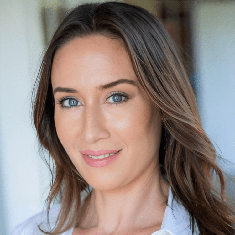 Gina Kirkpatrick	Coral Gables, FL Real Estate Agent Headshot