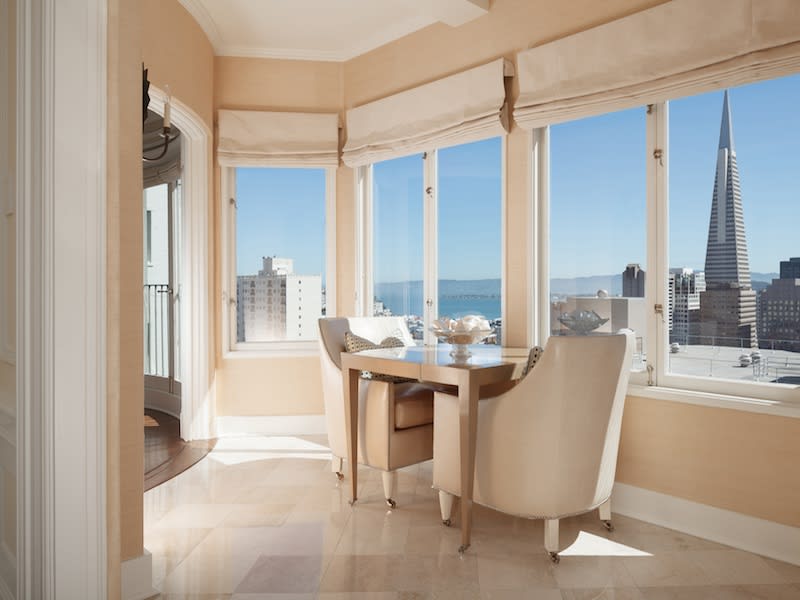 Grand Apartment on Nob Hill