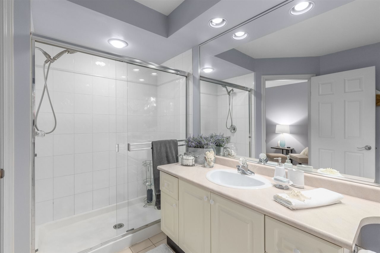 49-103 Parkside Dr