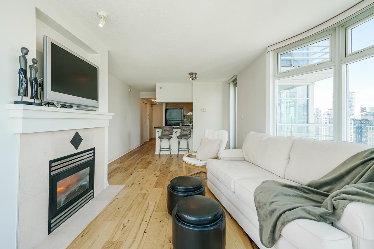 3205-1199 Marinaside Crescent, Vancouver