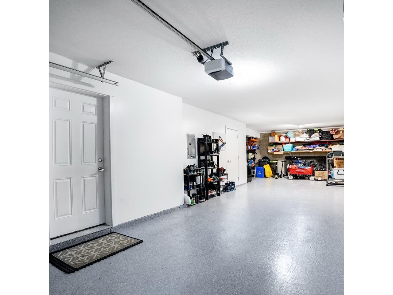 87-7938 209 St