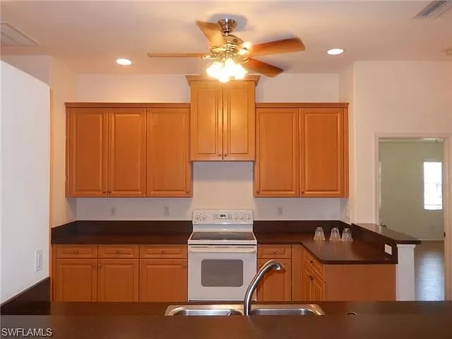 202 SE 47th St