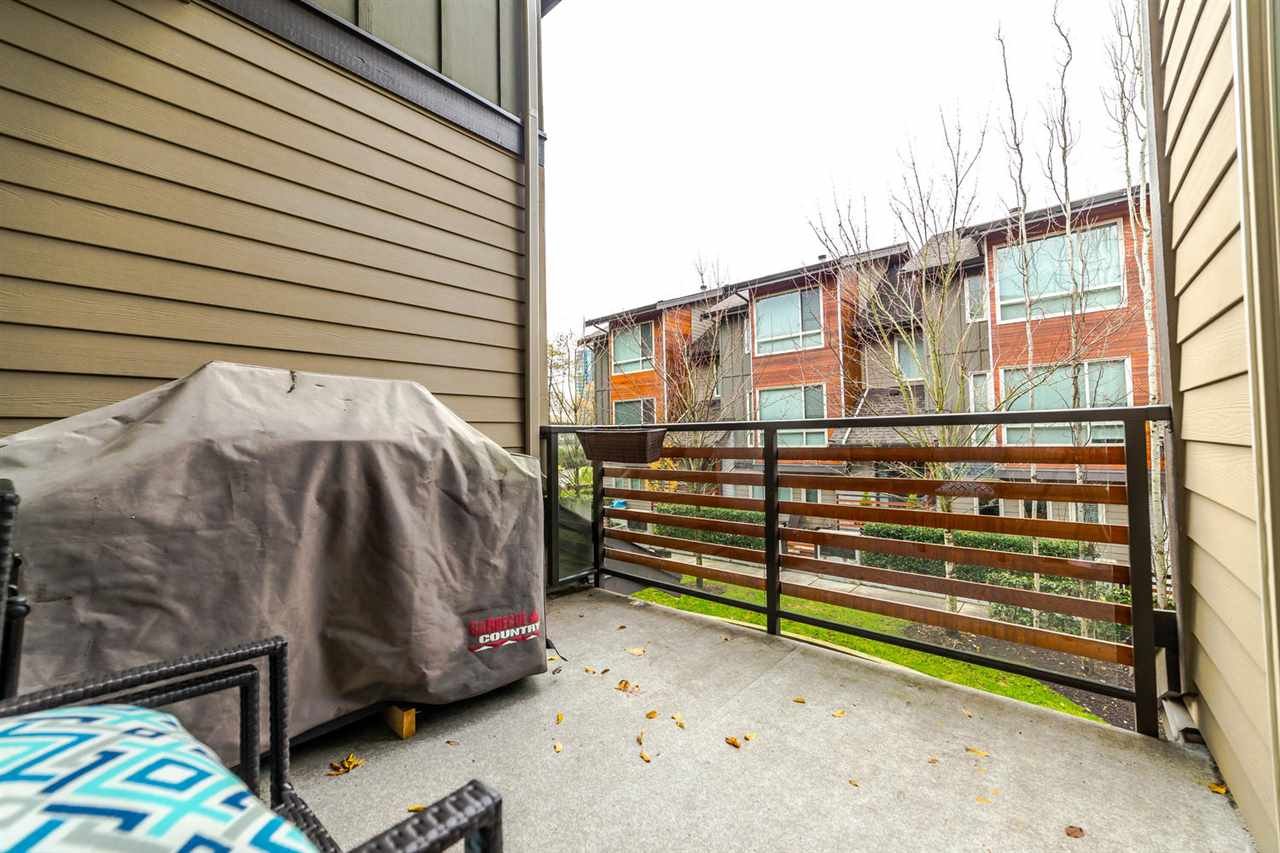 1-897 Premier St
