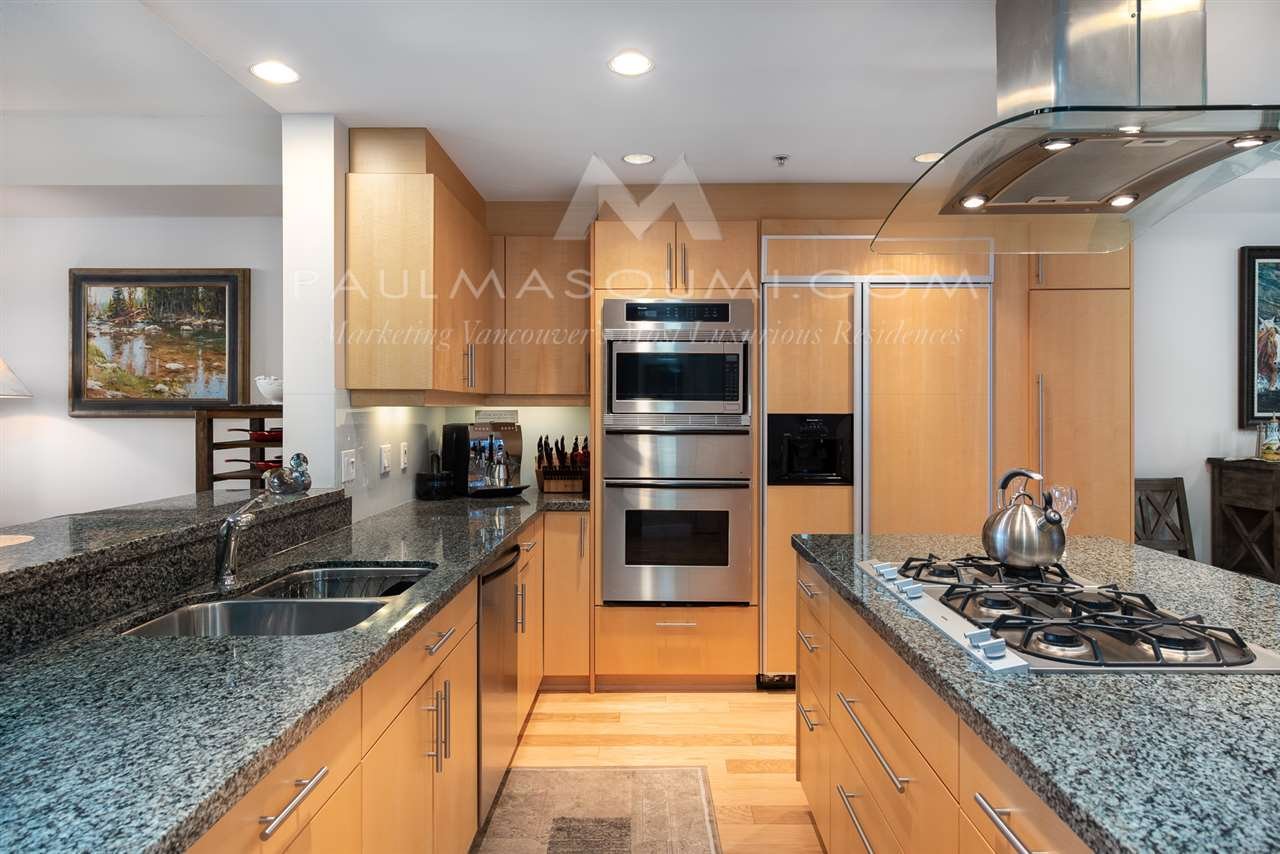 TH13-1233 W Cordova St